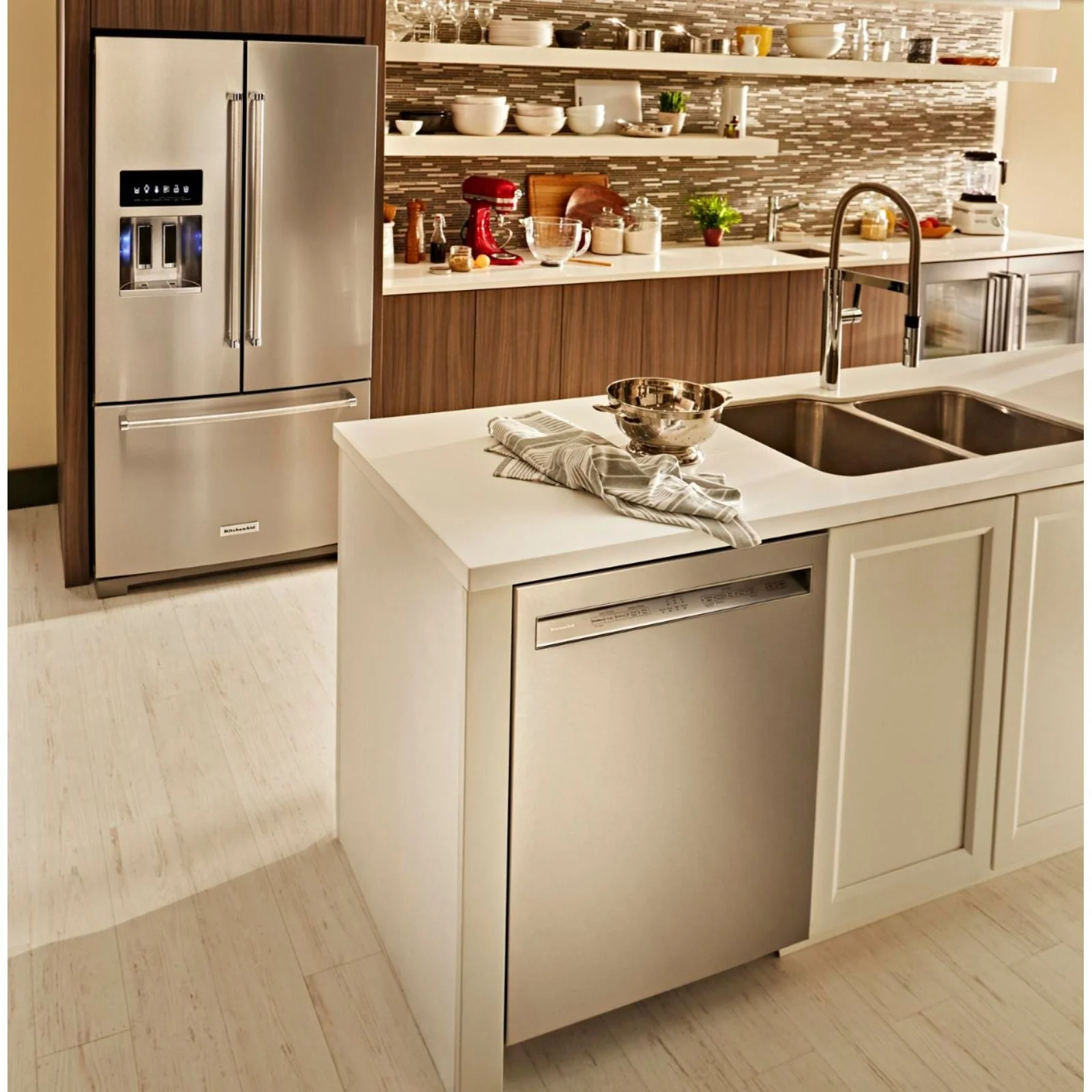 Kitchenaid 26.8 cu. ft. 36-Inch Width Standard Depth French Door Refrigerator with Exterior Ice and Water and PrintShield™ finish - Image 6