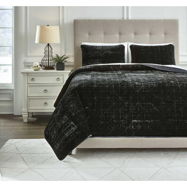 Ashley Dairick Queen Quilt Set - Image 2