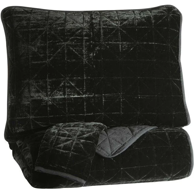 Ashley Dairick Queen Quilt Set - Image 3