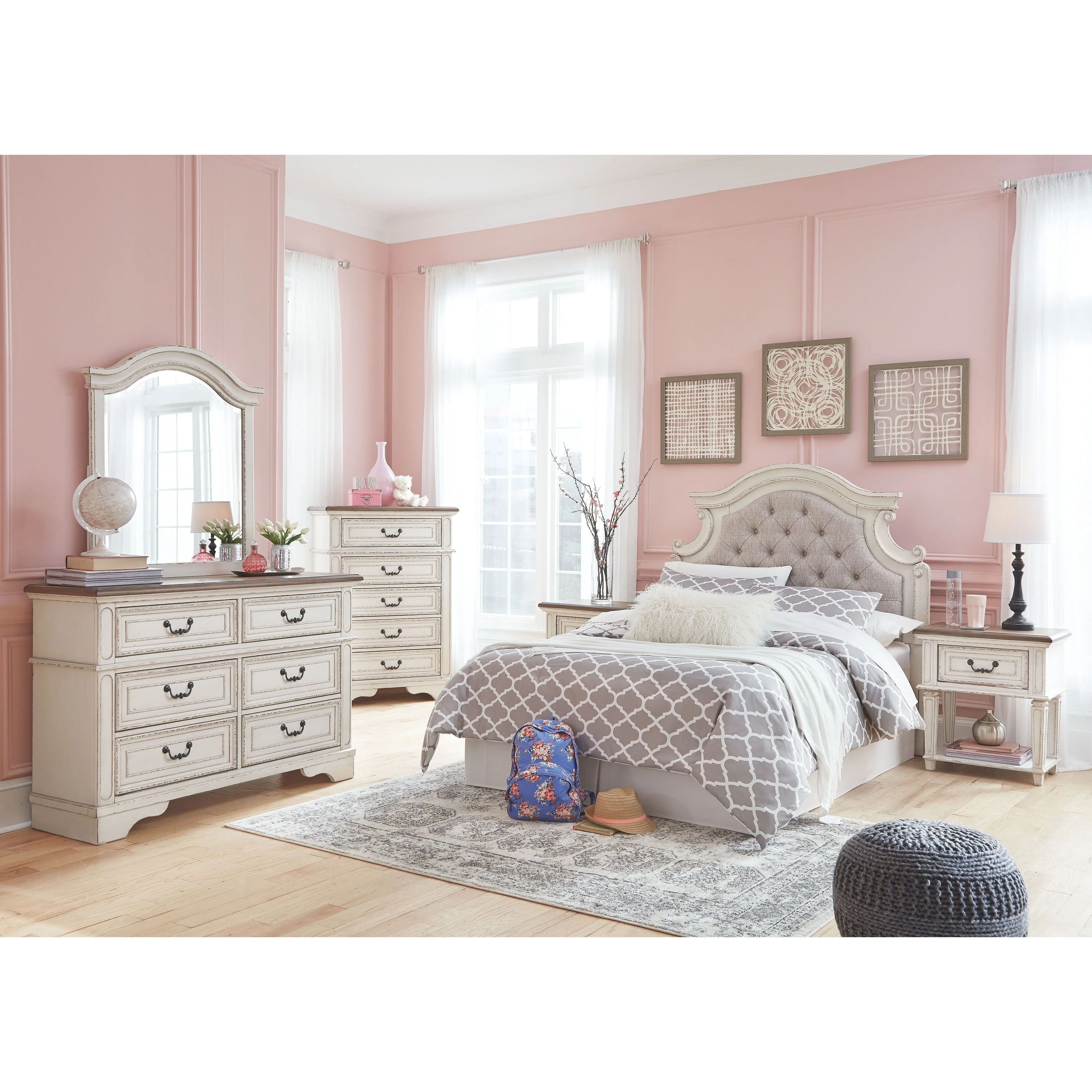 Ashley Realyn 6 Drawer Dresser in White/Brown /Beige - Image 3