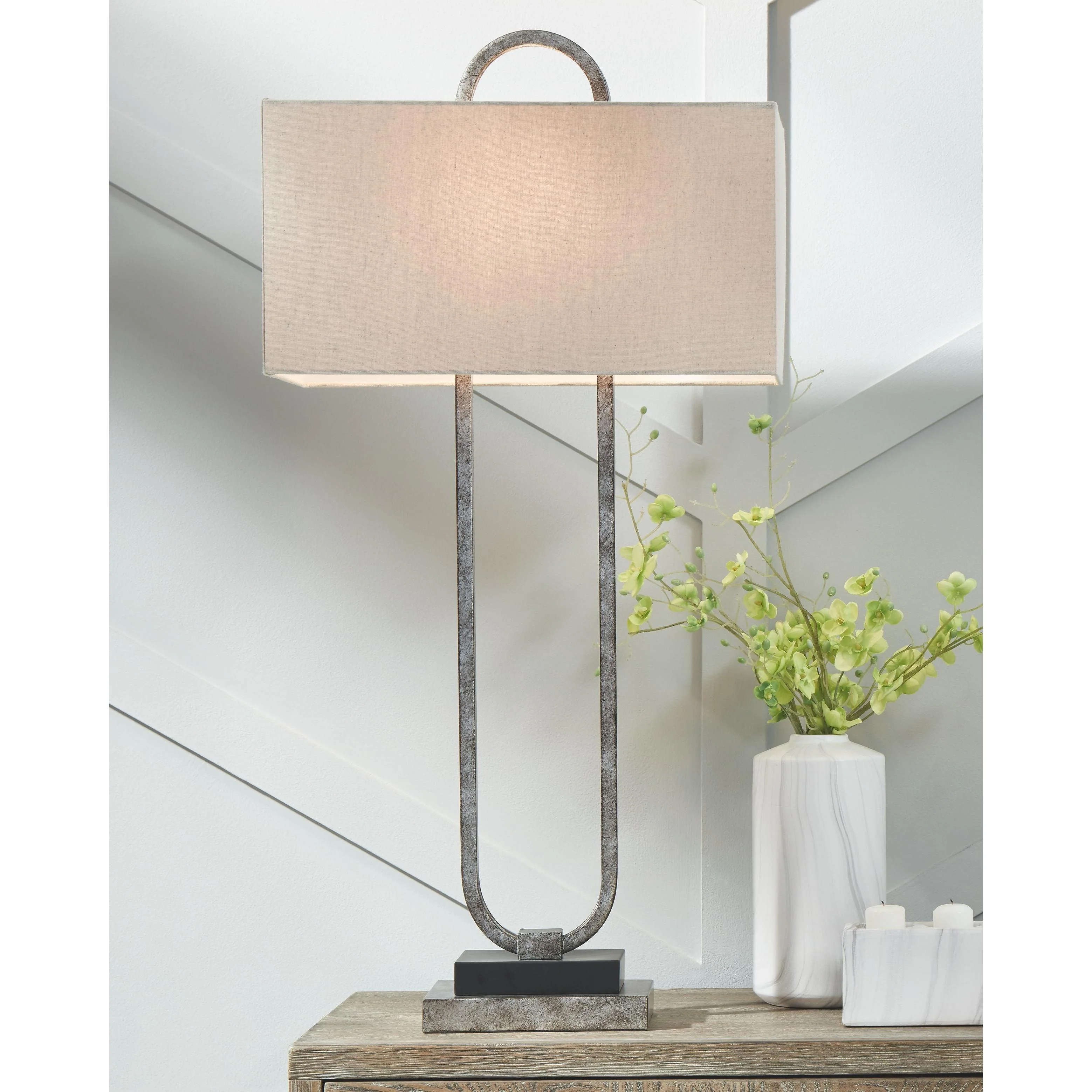 Bennish - Antique Silver Finish - Metal Table Lamp (1/cn) - Image 2