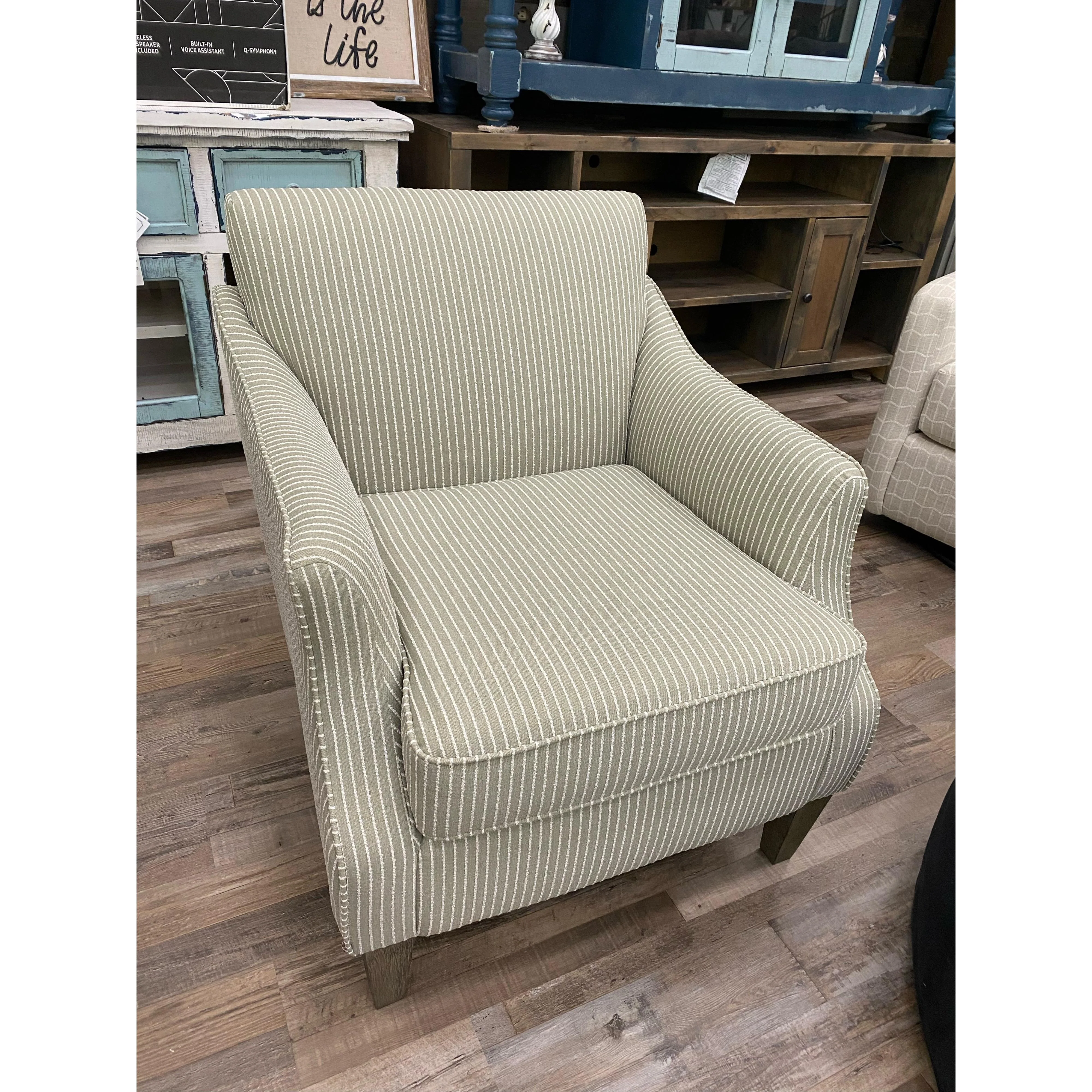 Best Ashelle Club Chair in Sage