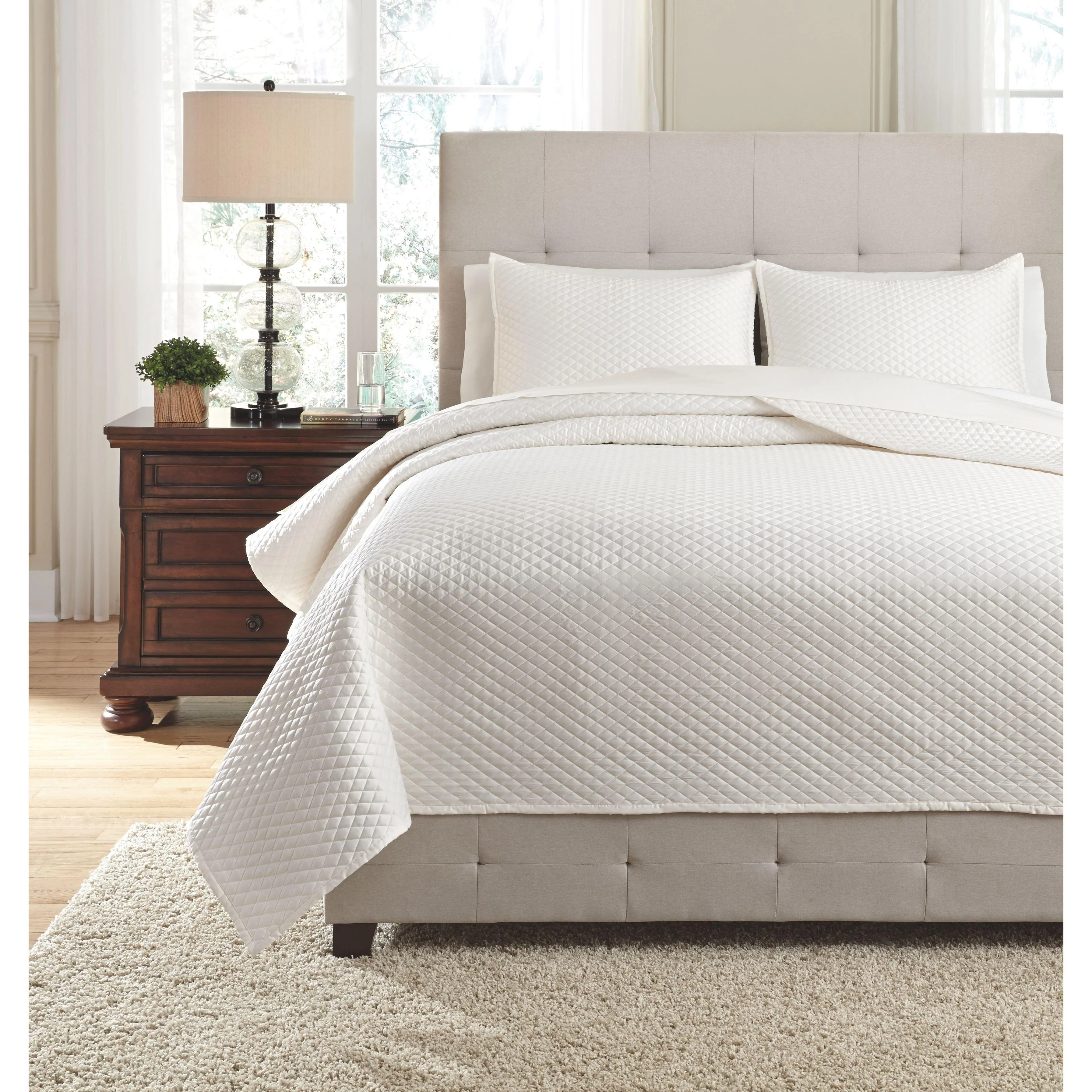 Dietrick - Ivory - King Quilt Set - Image 5