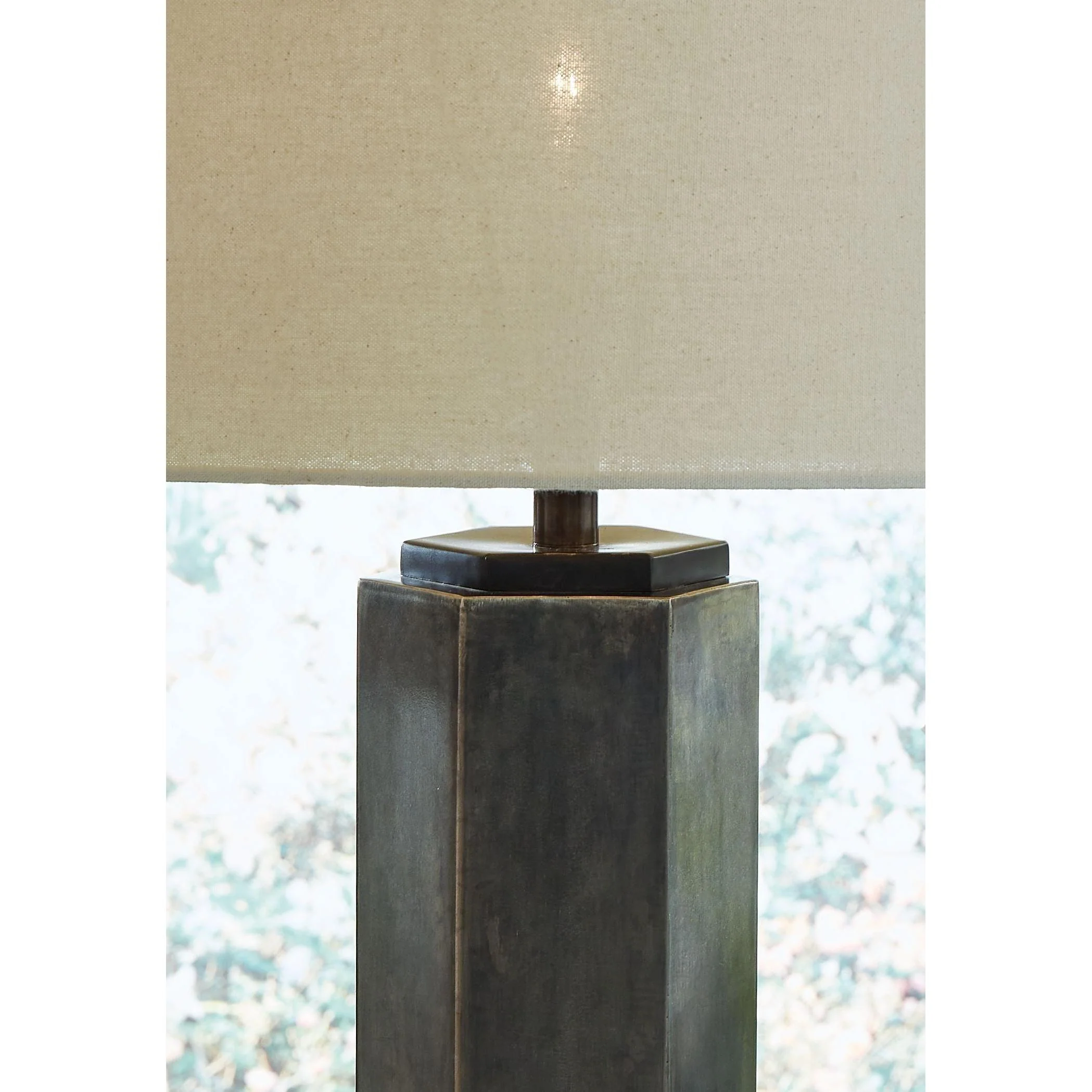 Dirkton - Antique Pewter Finish - Metal Table Lamp (1/cn) - Image 3