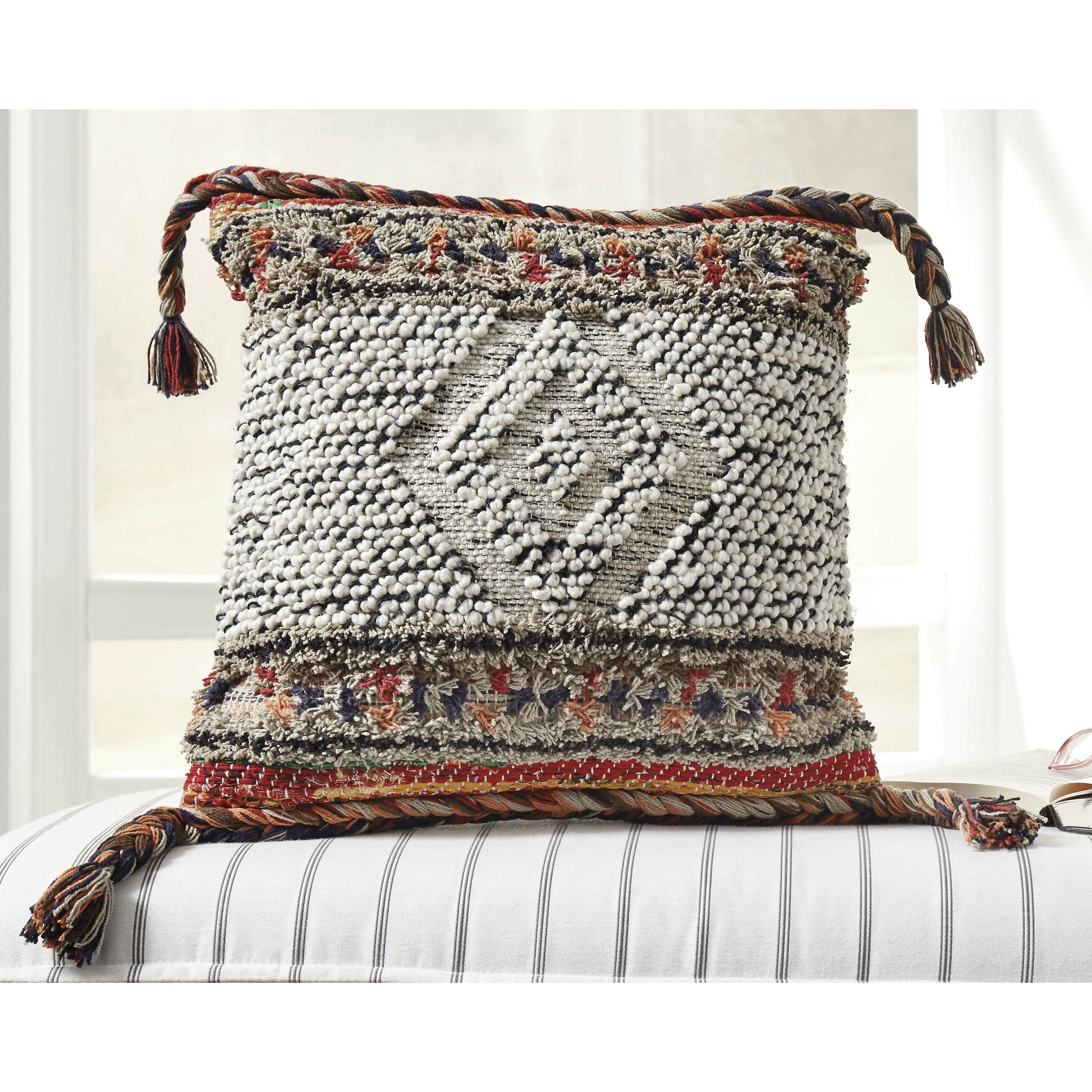 Fariel - Brown - Pillow (4/cs) - Image 4