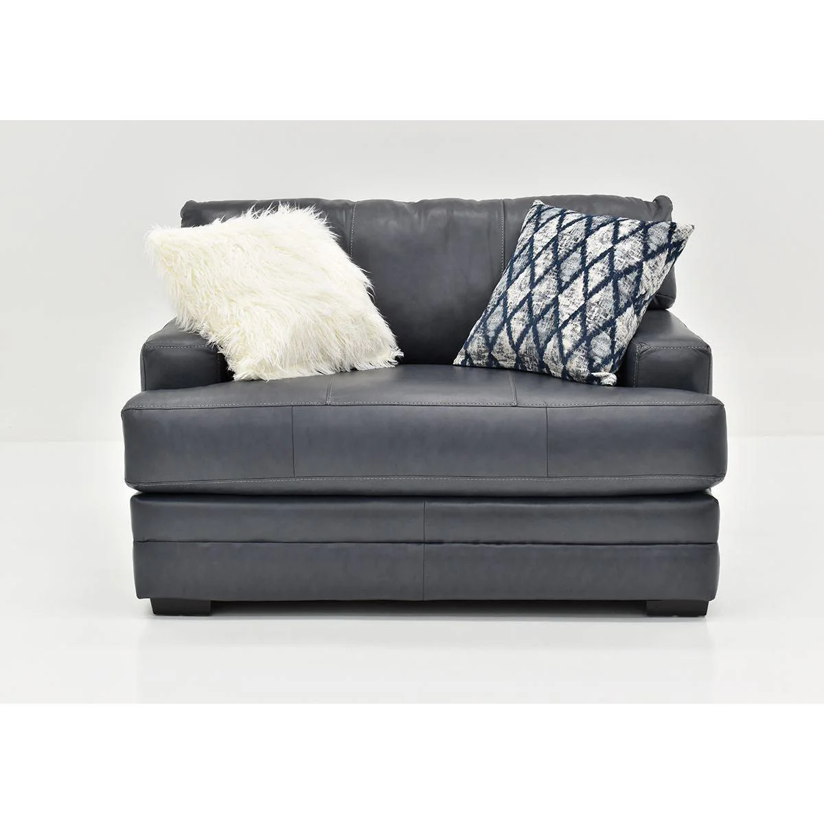 Franklin Sedona Chair in Antigua Notte.