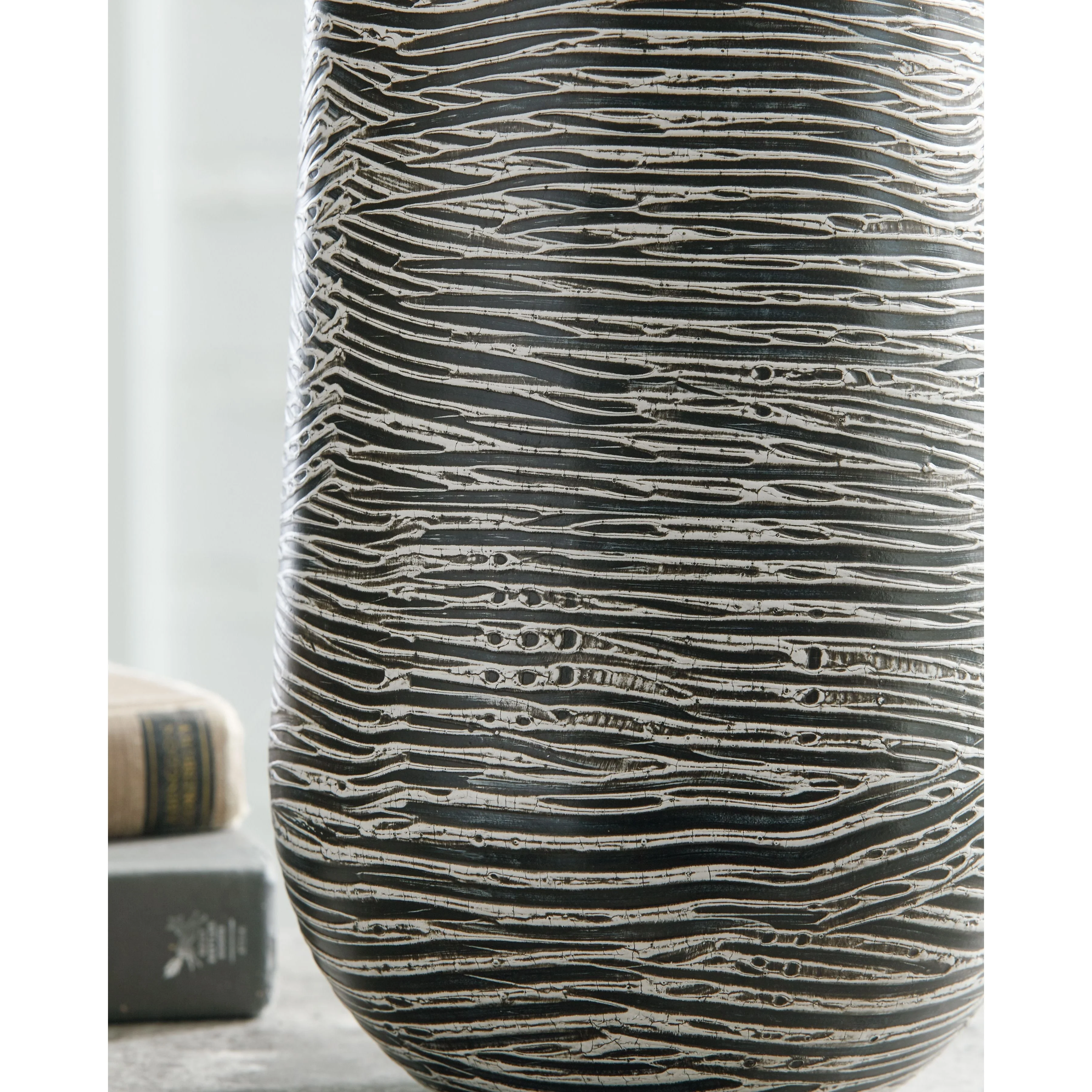 Fynn - Antique Gray - Vase - Image 3