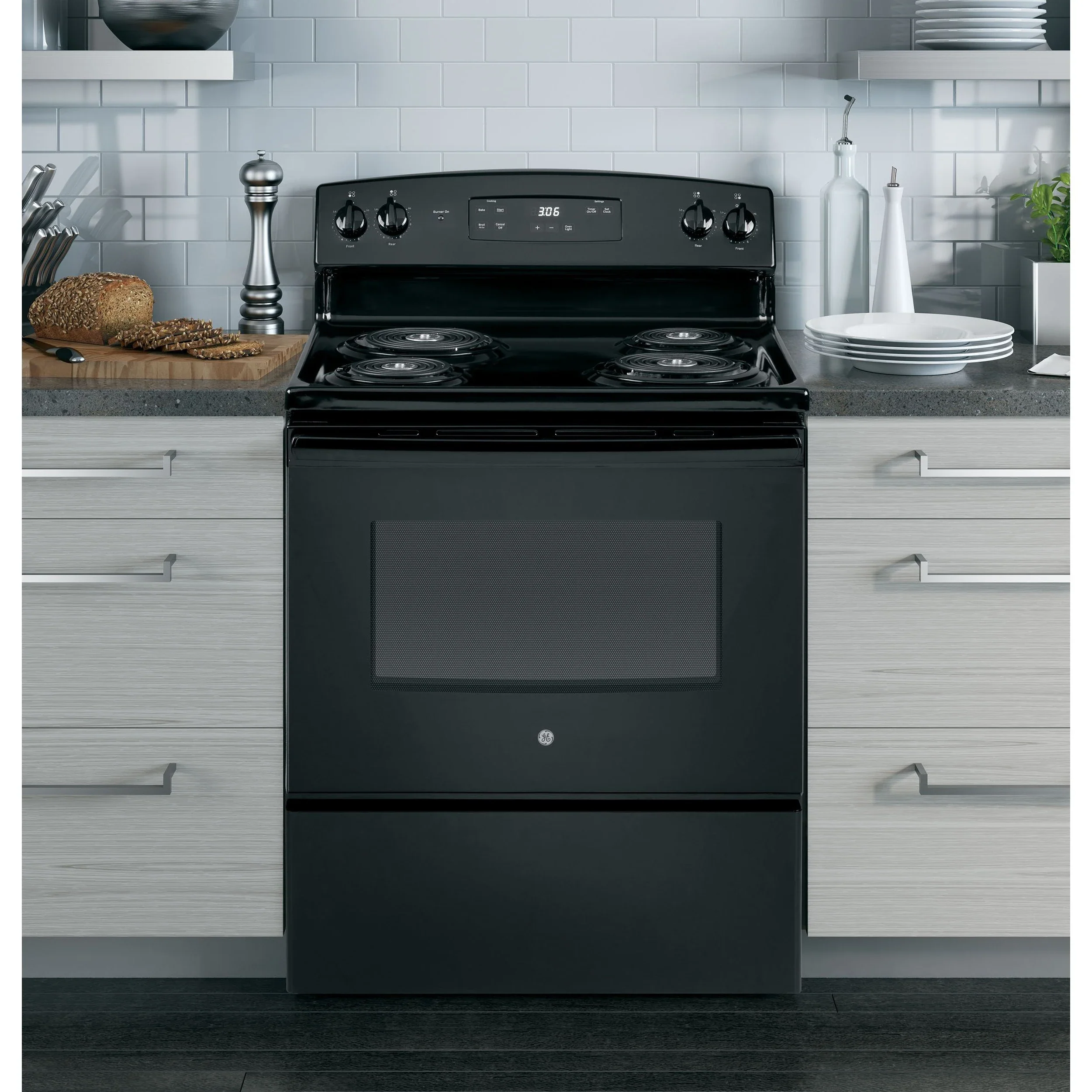 GE® 30" Free-Standing Electric Range - Image 30