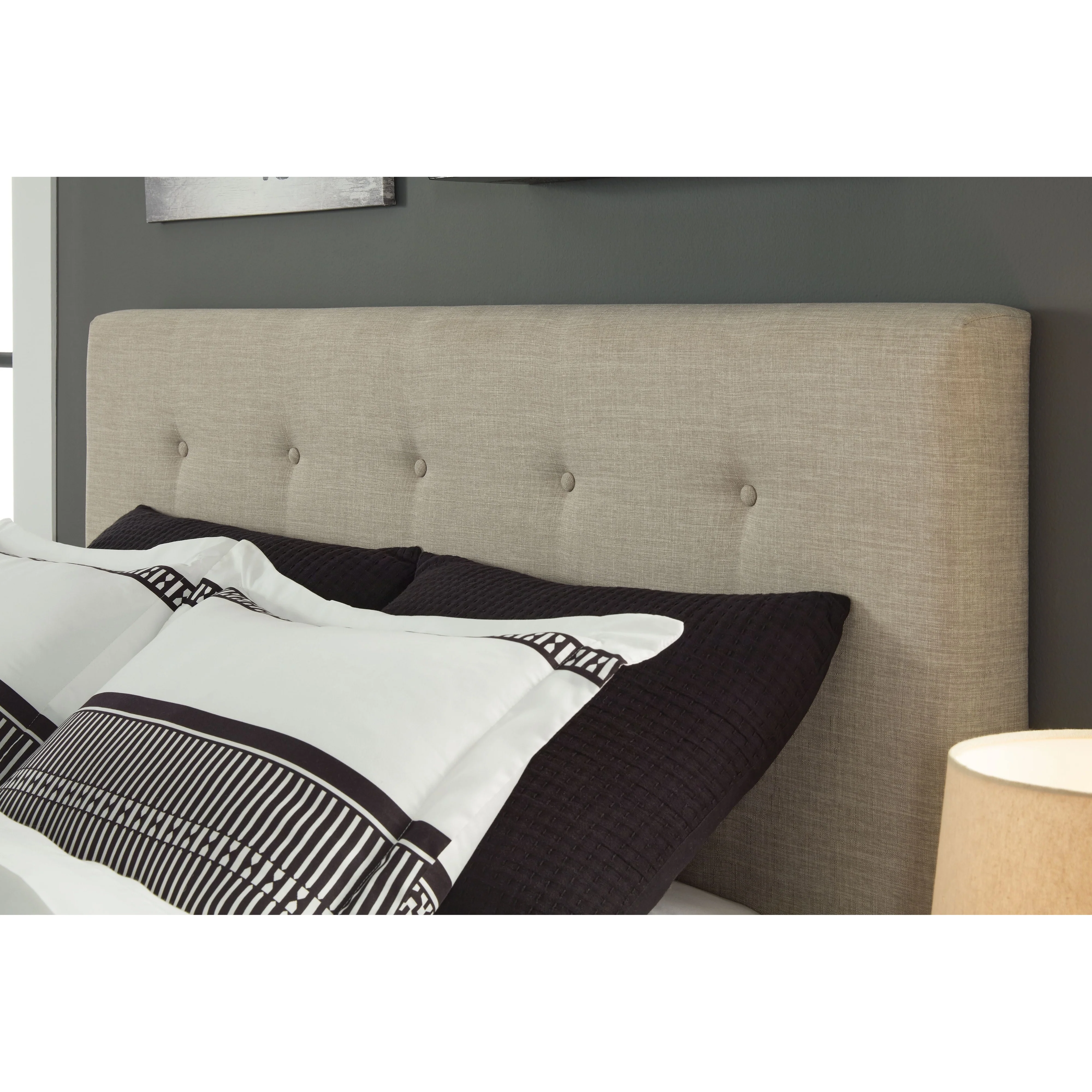 Gladdinson - Gray - Queen Upholstered Bed With 4 Storage Drawers - Image 7