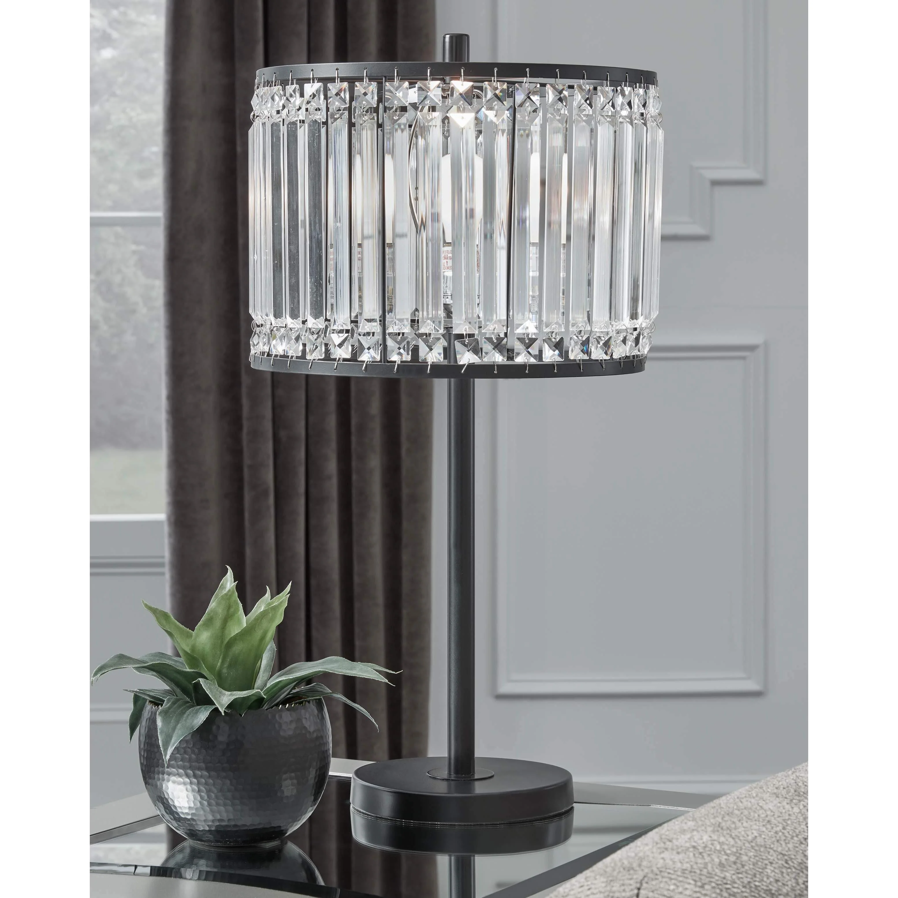 Gracella - Black - Metal Table Lamp (1/cn) - Image 2