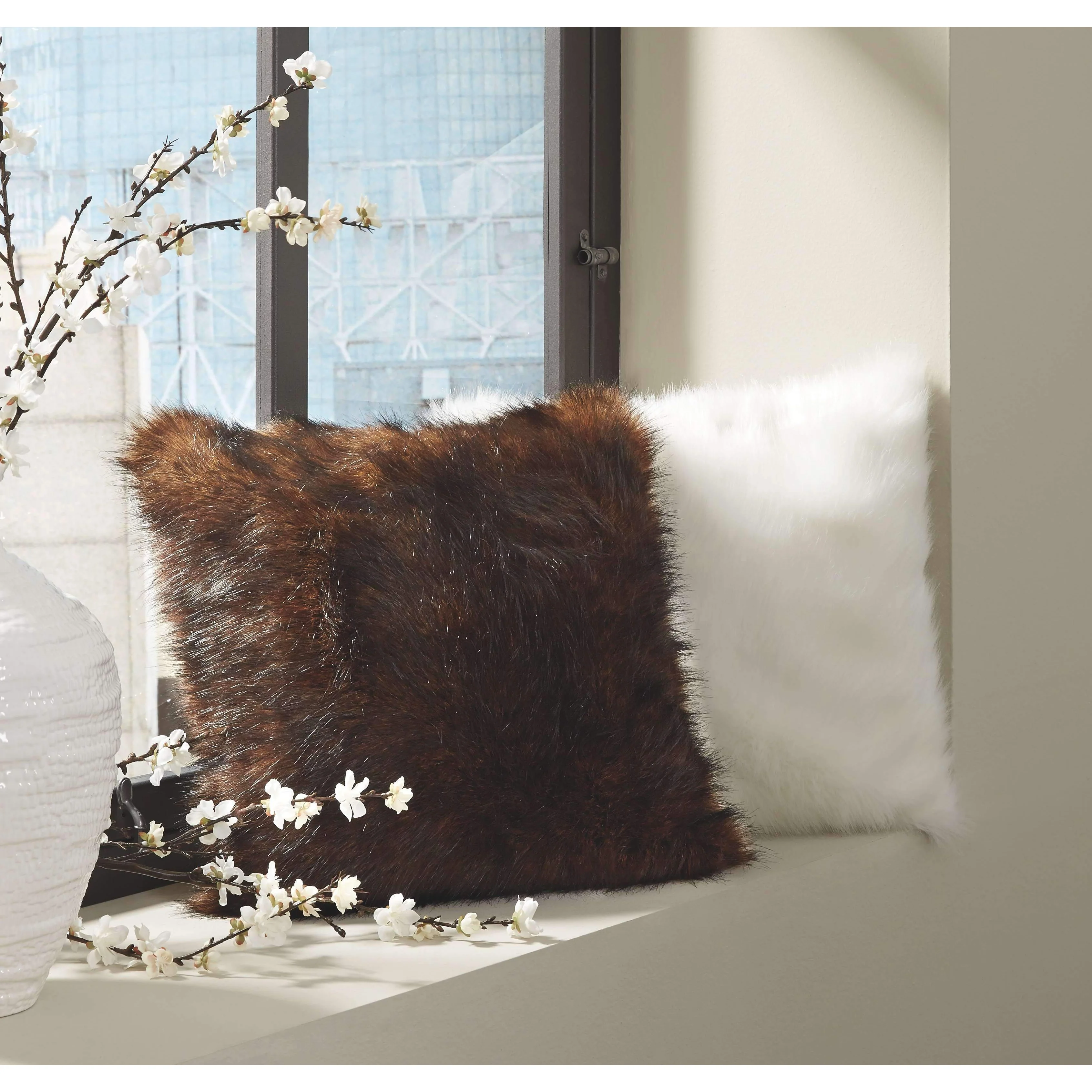 Himena - White - Pillow (4/cs) - Image 5