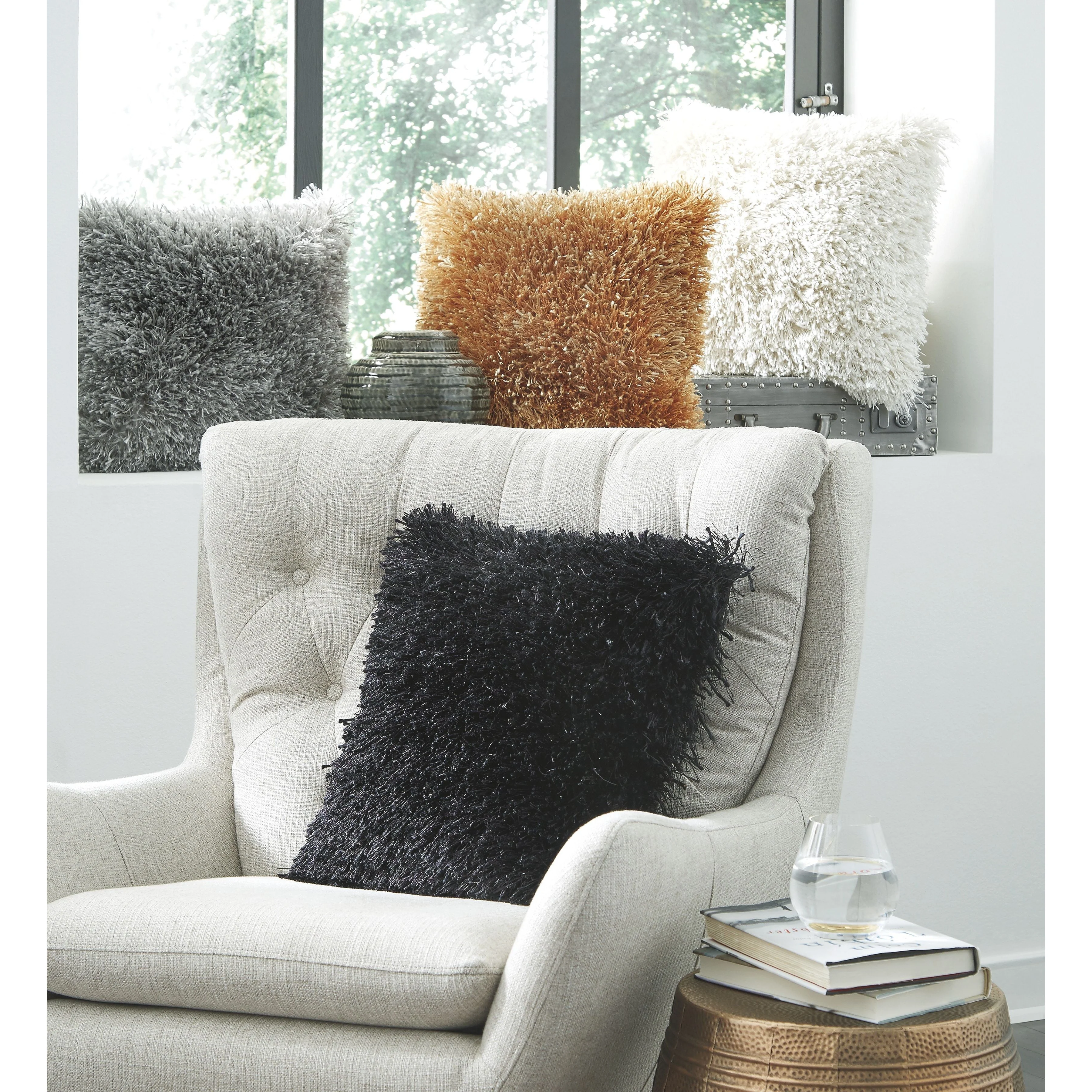 Jasmen - Gray - Pillow (4/cs) - Image 4