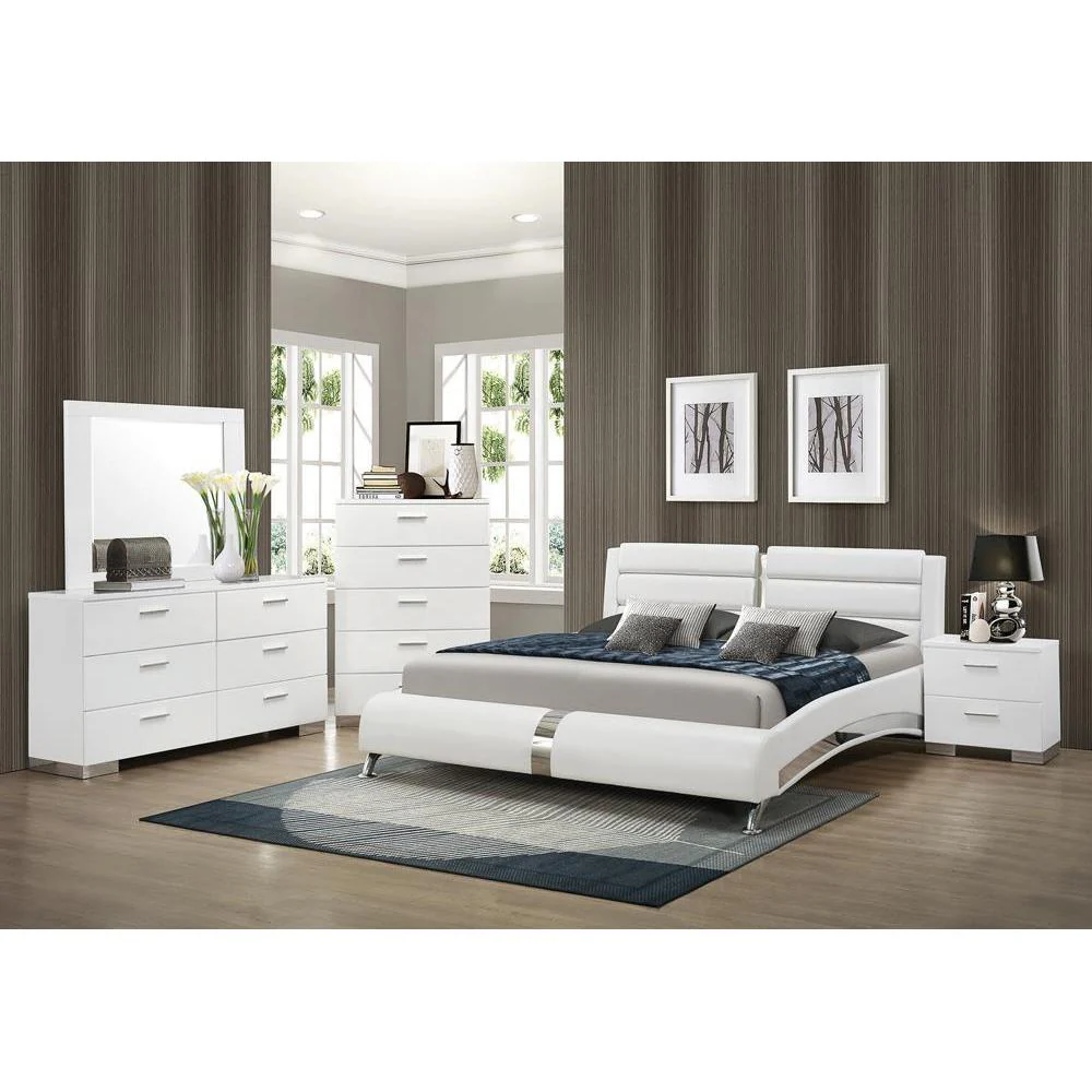 Jeremaine - Upholstered Bed - Eastern King Bed - White - Image 2