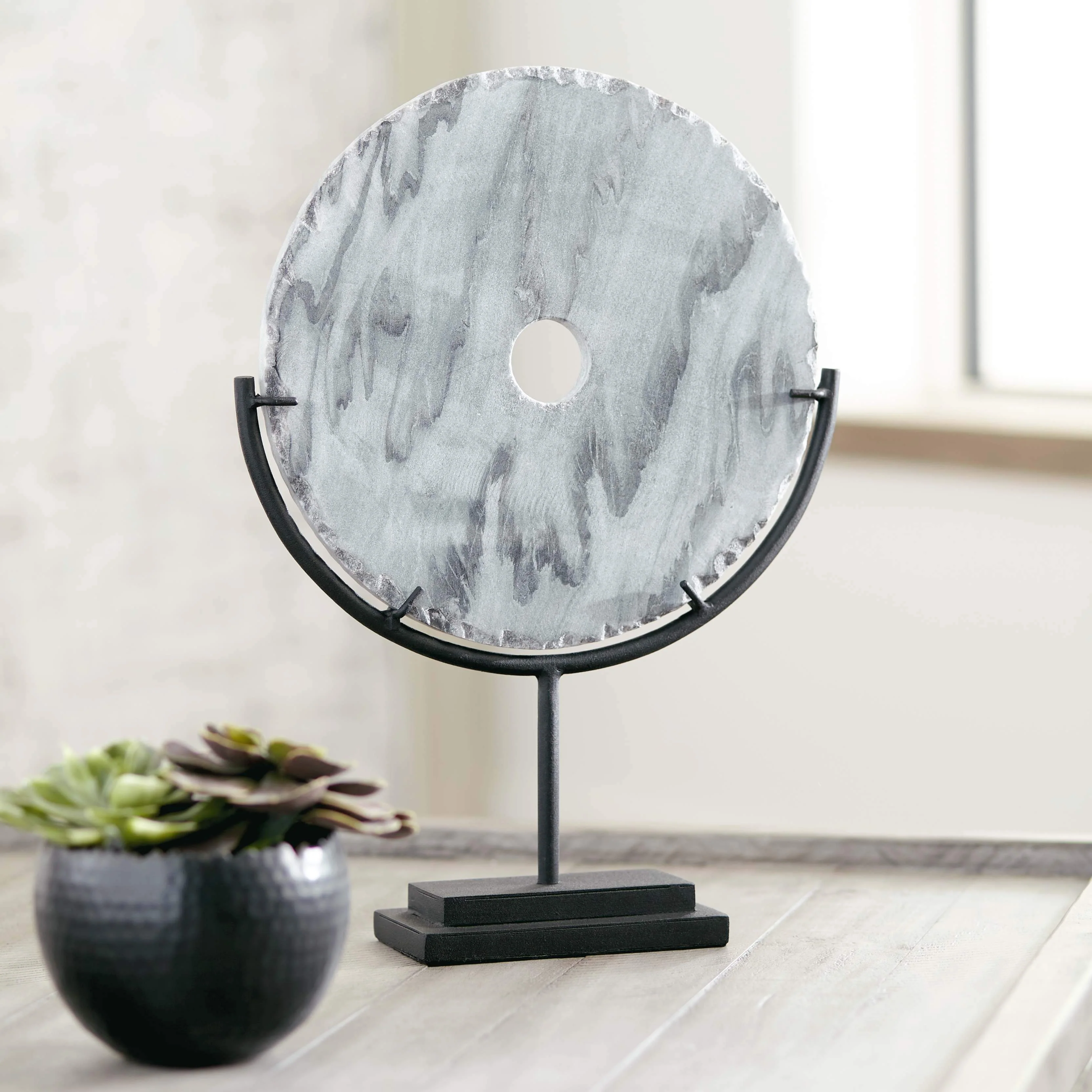 Jillsen - Gray - Sculpture - Image 2
