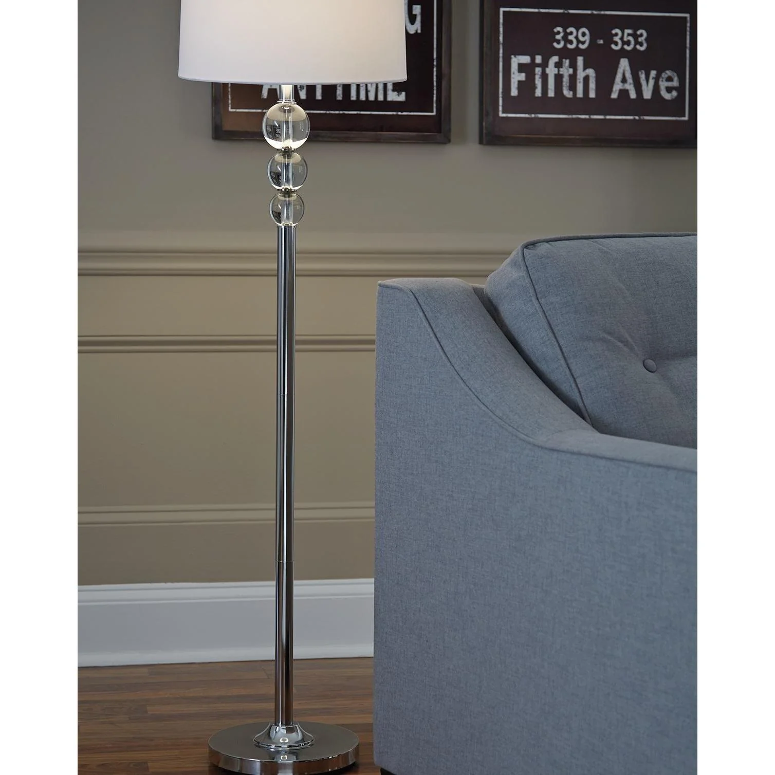 Joaquin - Clear/chrome Finish - Crystal Floor Lamp (1/cn) - Image 2