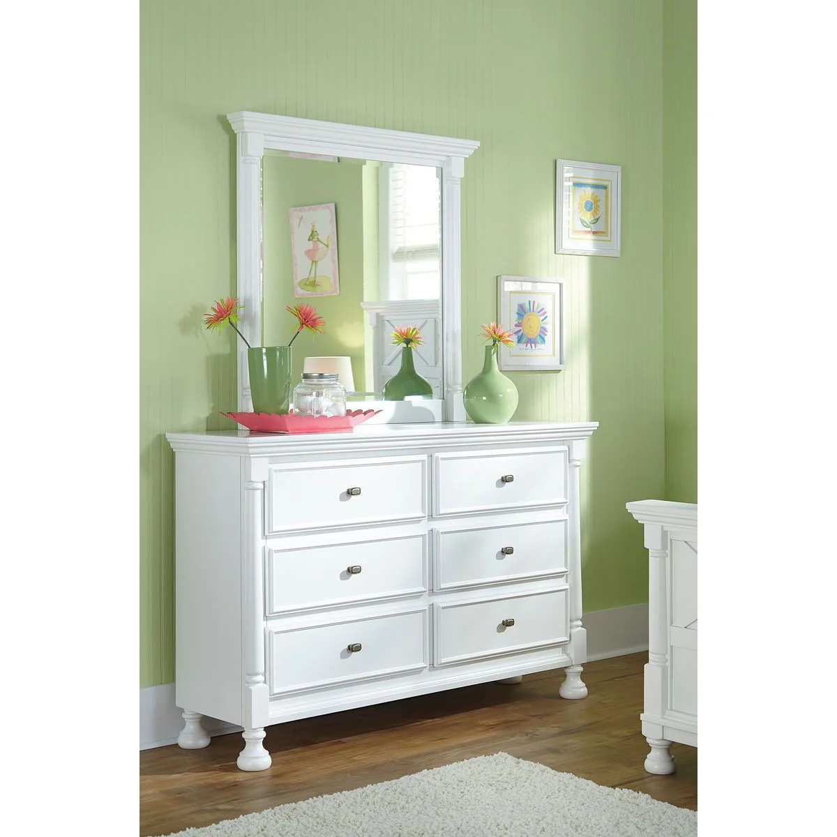 Kaslyn - White - Dresser, Mirror