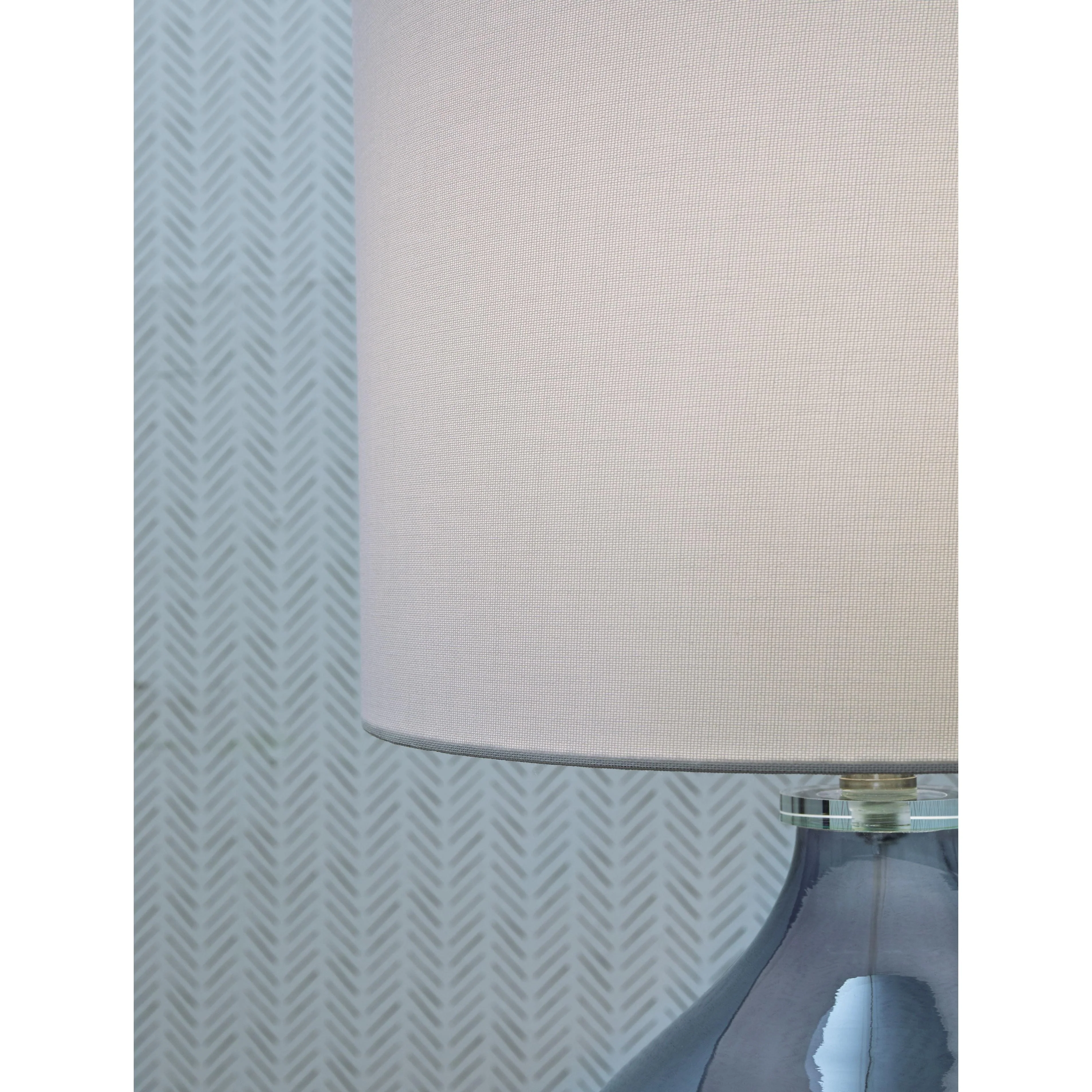 Lemmitt - Navy - Glass Table Lamp (1/cn) - Image 3