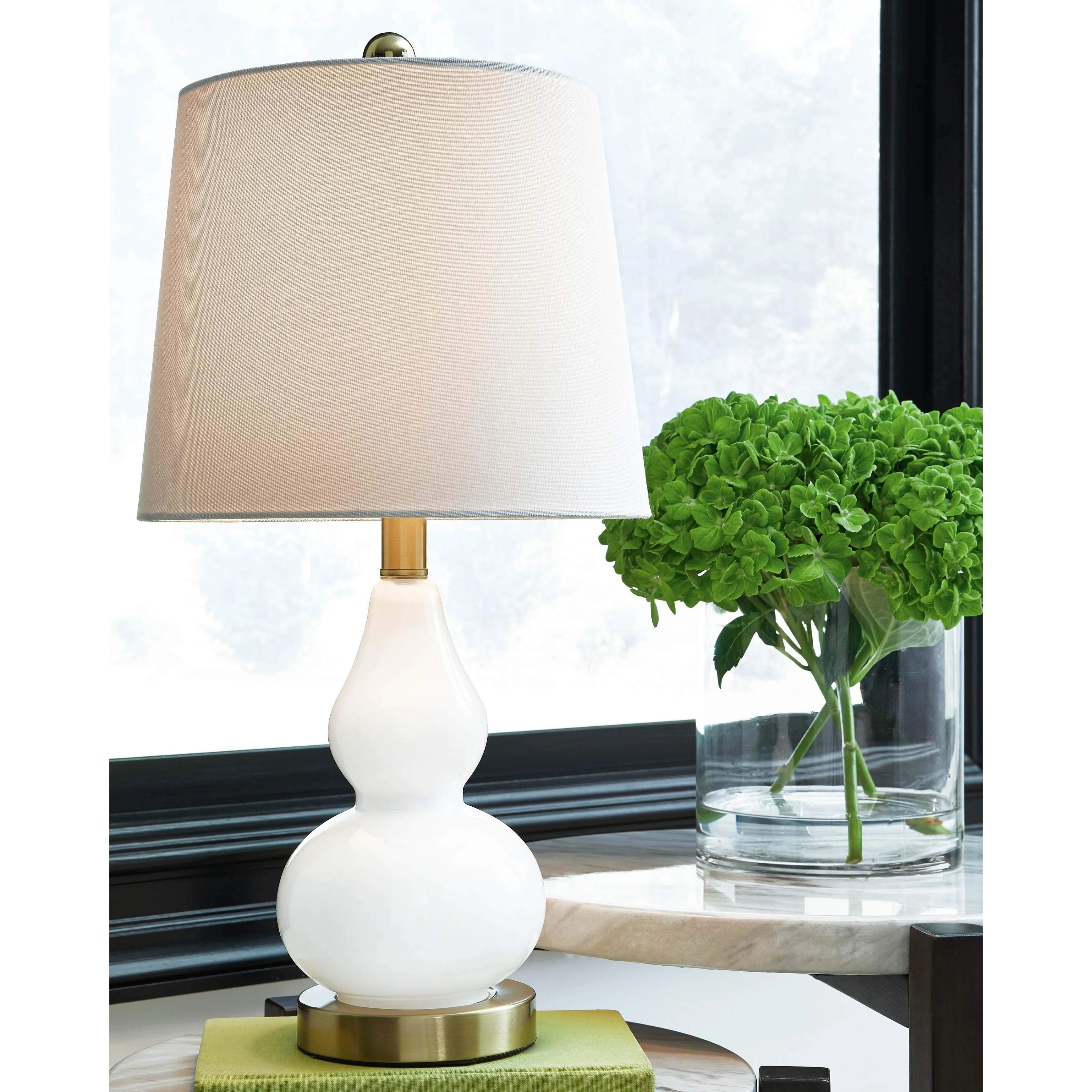 Makana - White/brass - Glass Table Lamp (1/cn) - Image 2