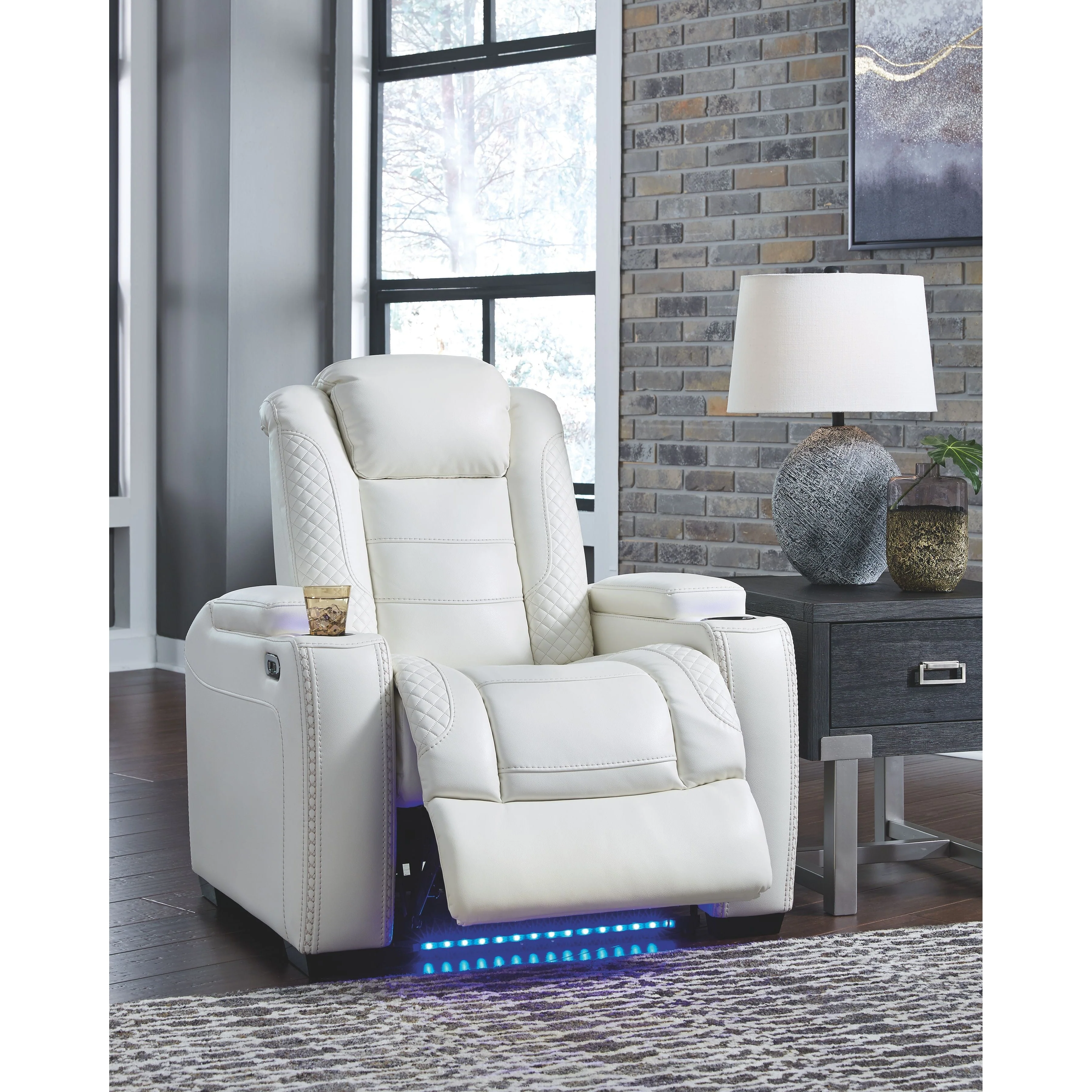 Party - White - Pwr Recliner/adj Headrest - Image 11