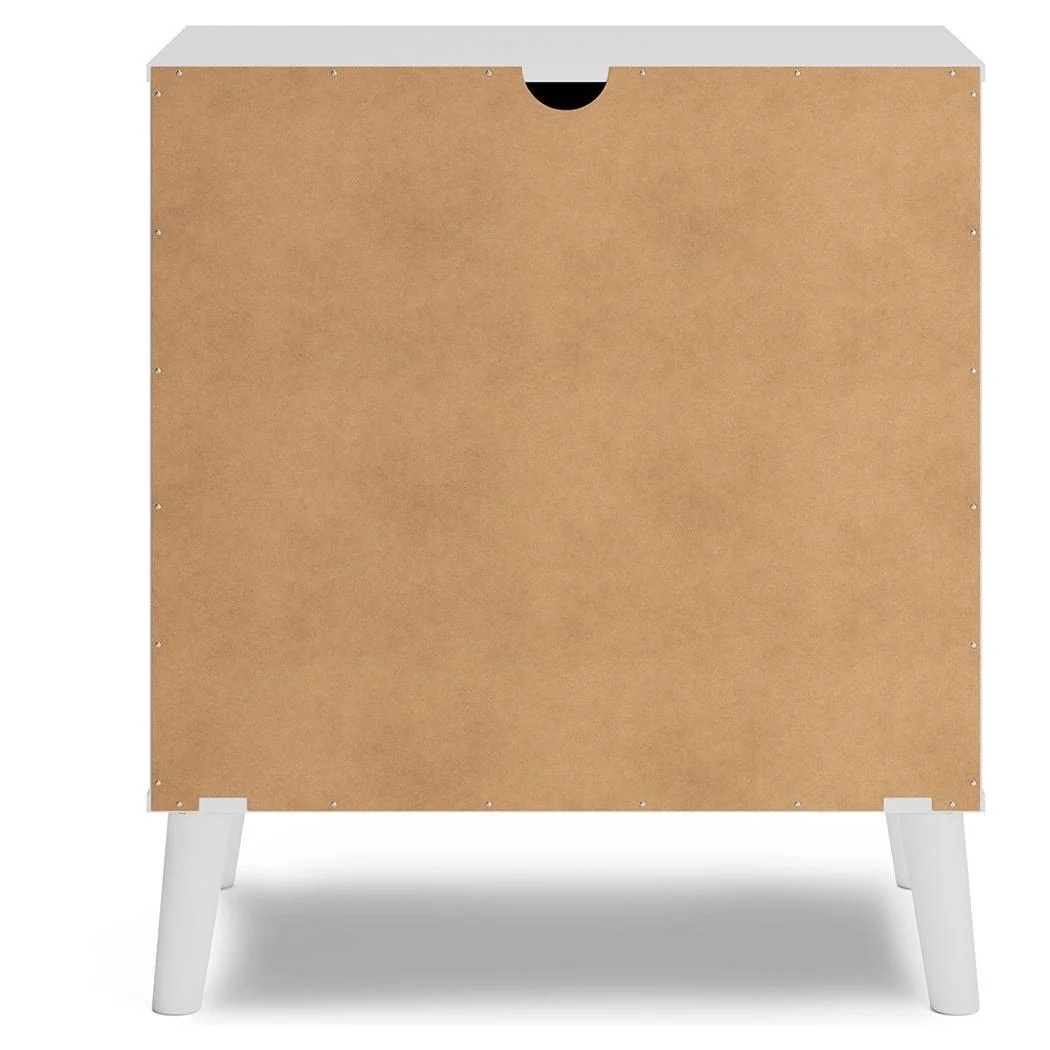Piperton - Natural - Three Drawer Chest - Image 7