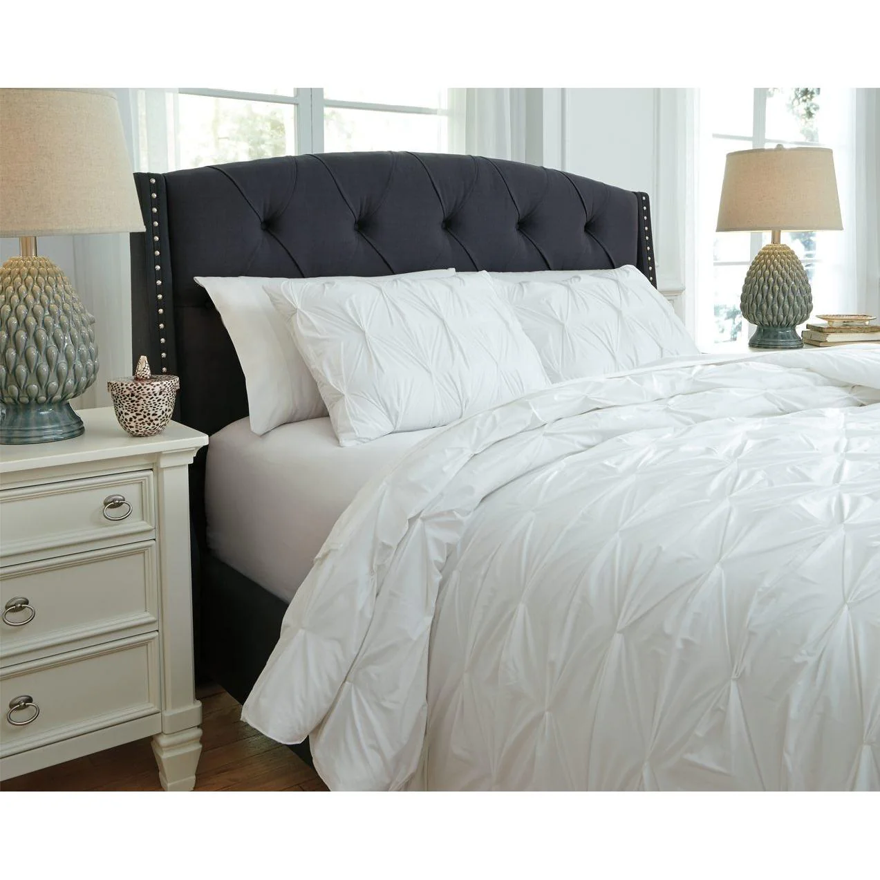 Rimy - White - King Comforter Set - Image 2