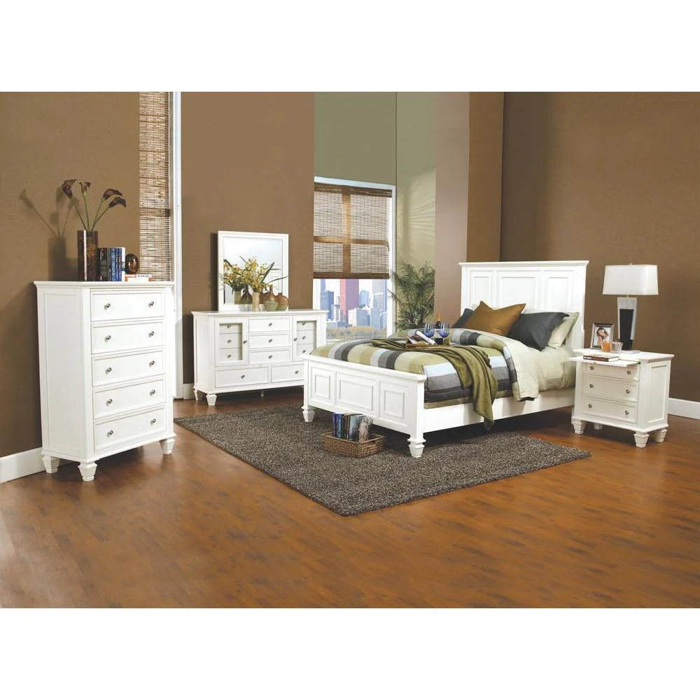 Sandy Beach - Queen Bed - Wood - Image 2