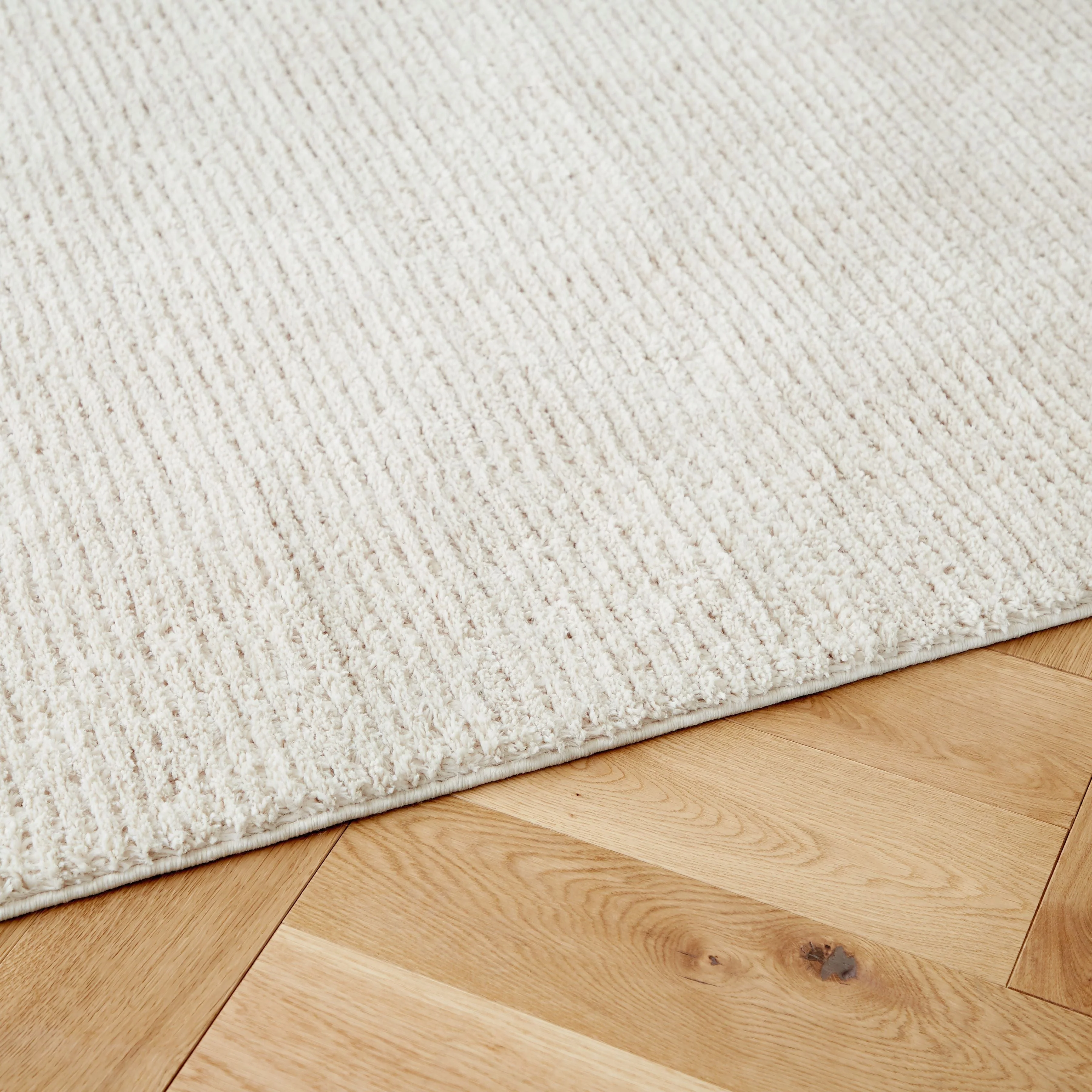 Sethmond - Ivory - Medium Rug - Image 3