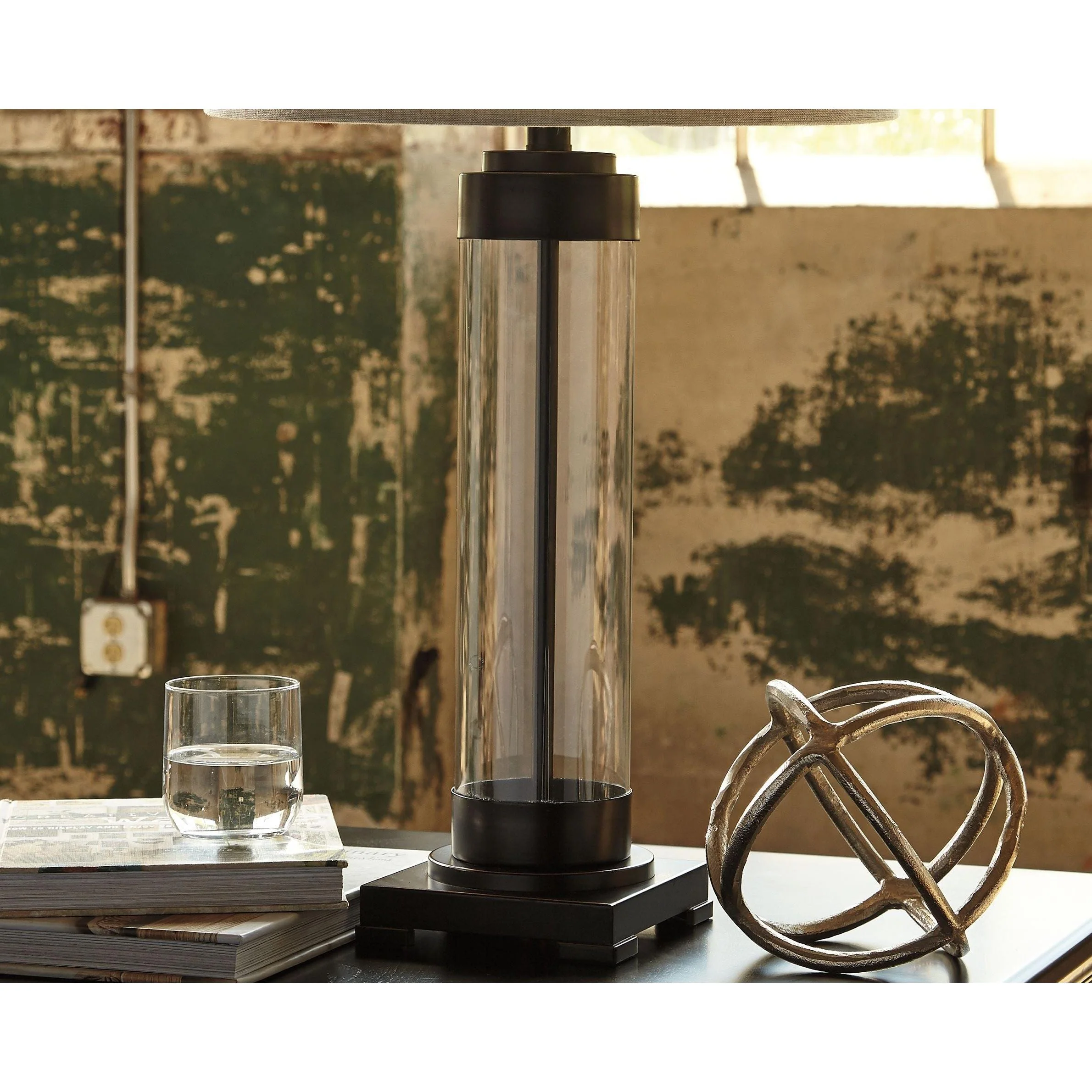 Talar - Clear/bronze Finish - Glass Table Lamp (1/cn) - Image 4