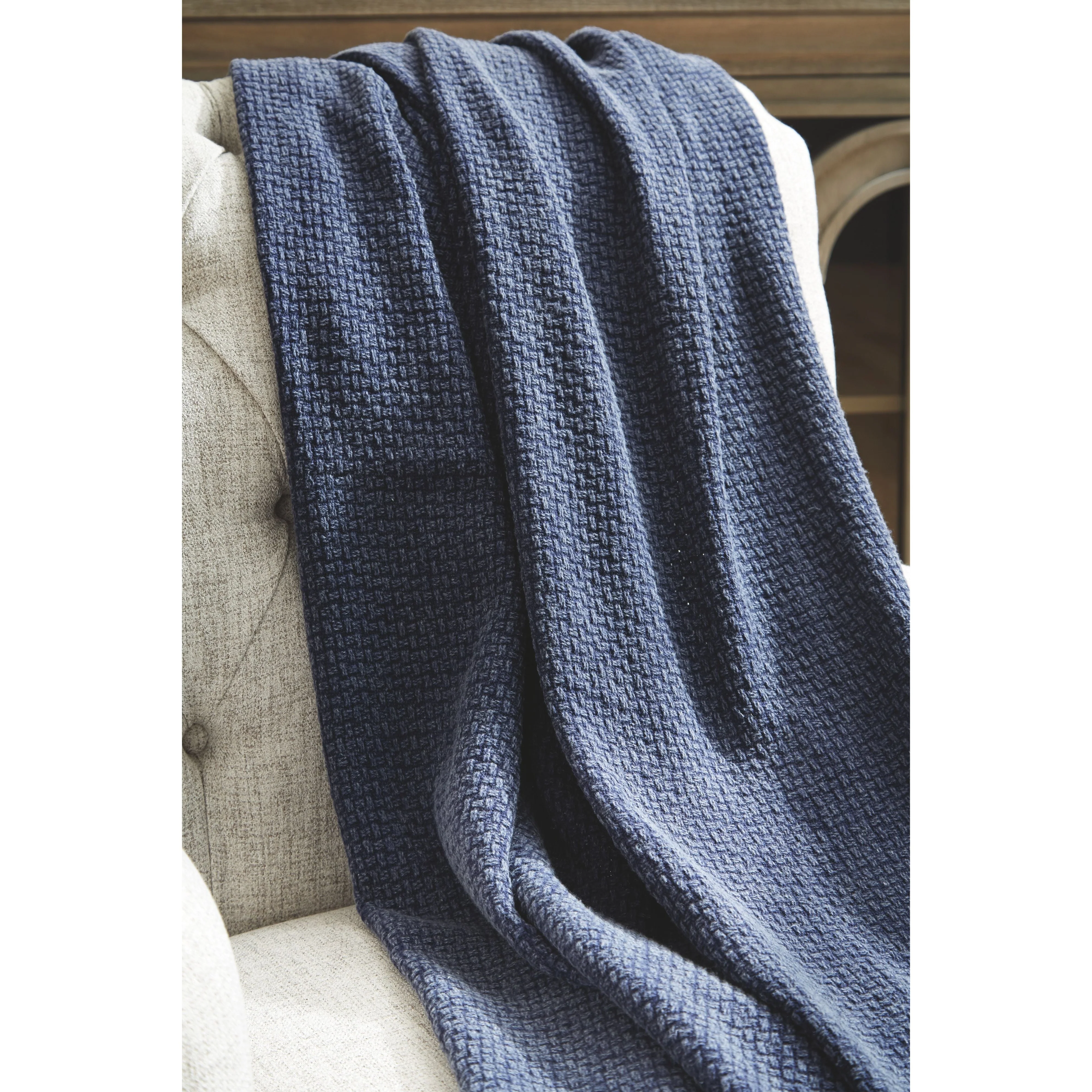 Yasmin - Navy - Throw (3/cs) - Image 4